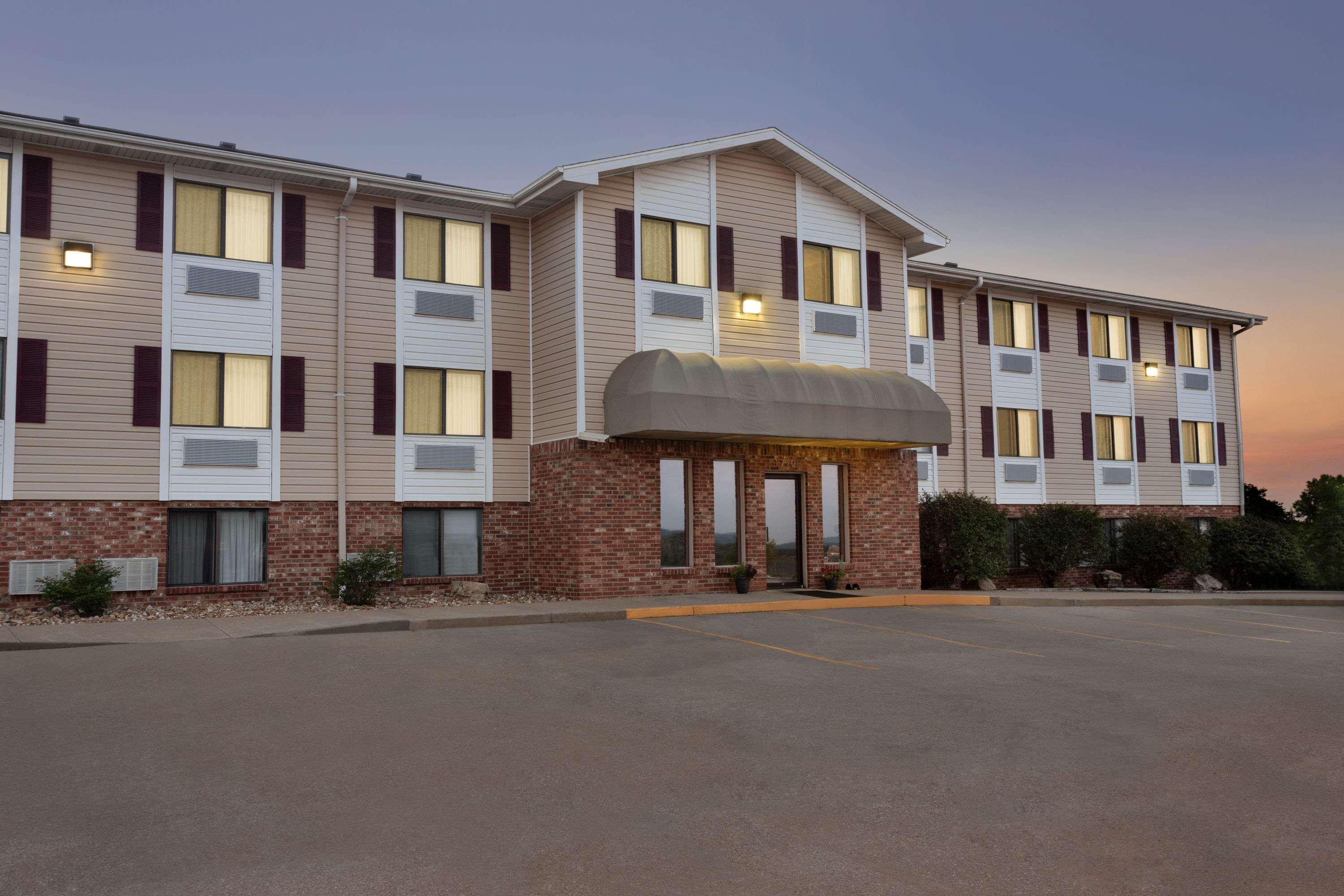 Travelodge By Wyndham Jefferson Stadt Exterior foto